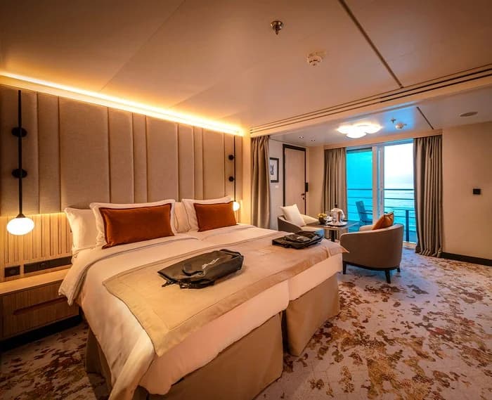 Junior Suite - Image 2